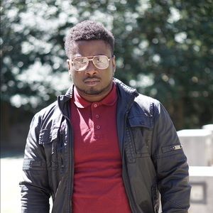 Meet your Posher, Aaron